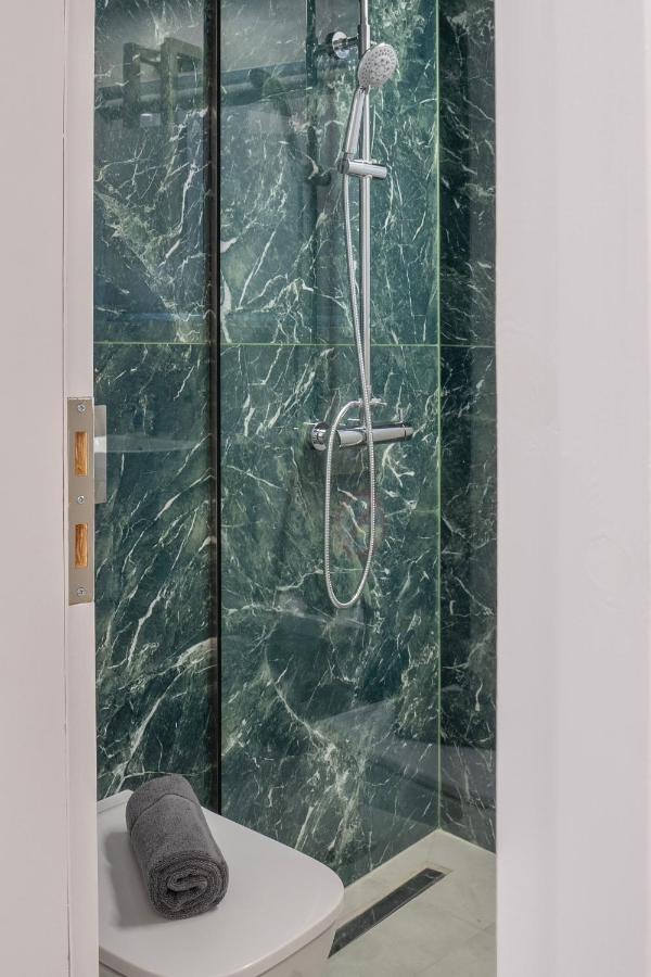 Luxury Studio Apartment Next To The Acropolis アテネ エクステリア 写真